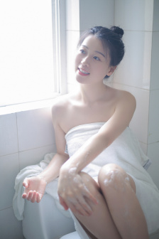 体育生小鲜肉GAY飞机杯